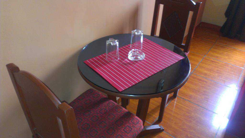 Hostal Gq Lima Bagian luar foto